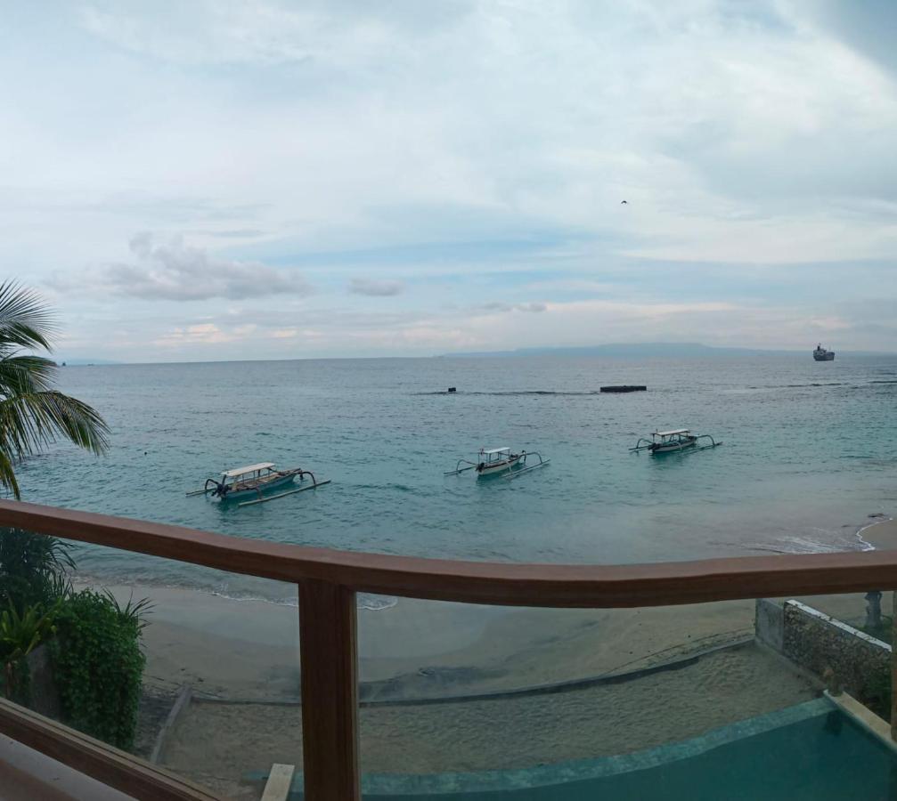 Utama Villas Beach Front Candidasa Экстерьер фото