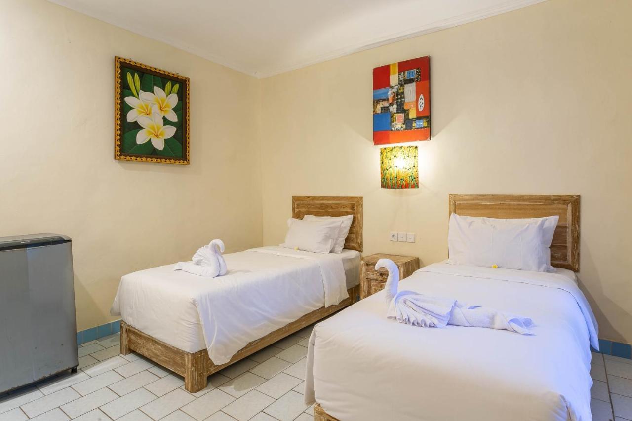 Utama Villas Beach Front Candidasa Экстерьер фото