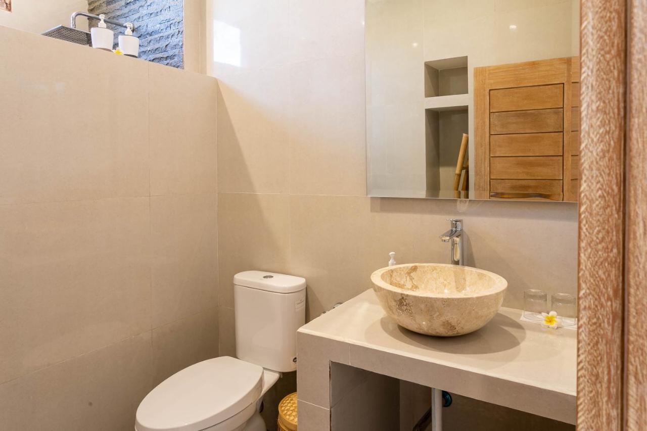 Utama Villas Beach Front Candidasa Экстерьер фото
