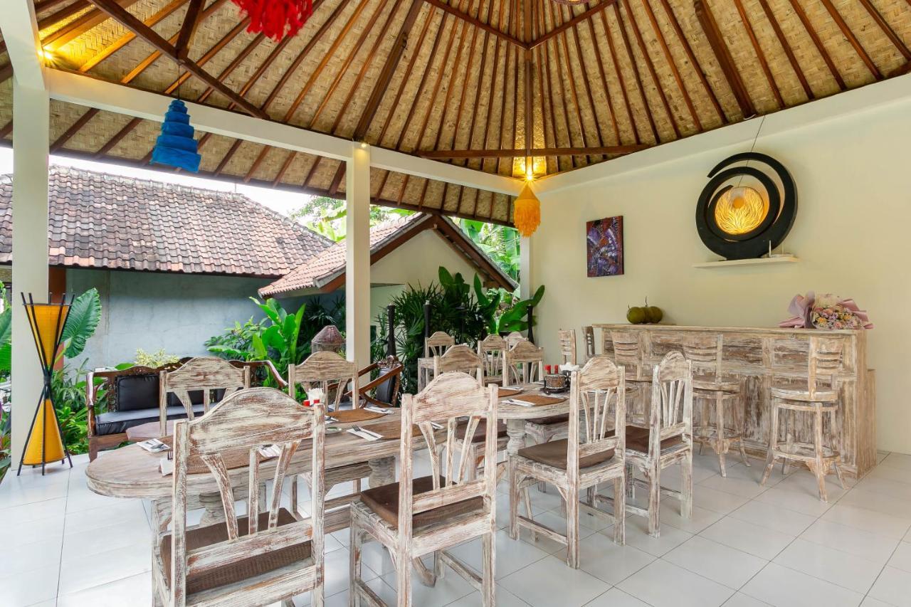 Utama Villas Beach Front Candidasa Экстерьер фото
