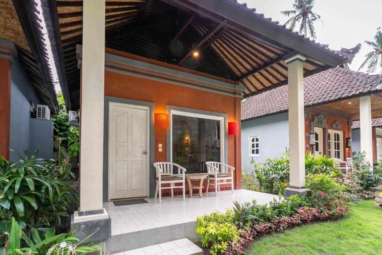 Utama Villas Beach Front Candidasa Экстерьер фото