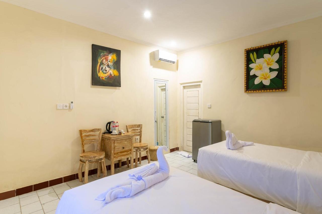 Utama Villas Beach Front Candidasa Экстерьер фото